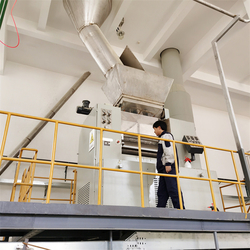 Synercare (Nantong) Biotech Co. Ltd linea di produzione in fabbrica